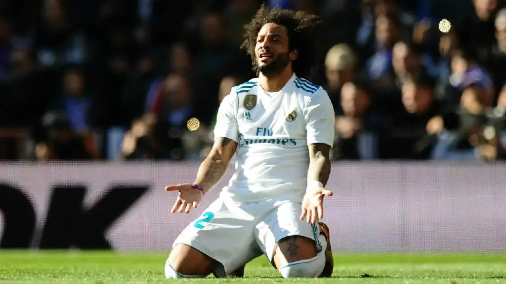 Marcelo, is a Brazilian professional footballer who plays as a left-back for Super League Greece club Olympiacos.