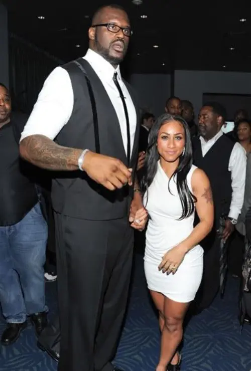 Nicole Alexender and Shaq O'Neal shared a huge height difference.
