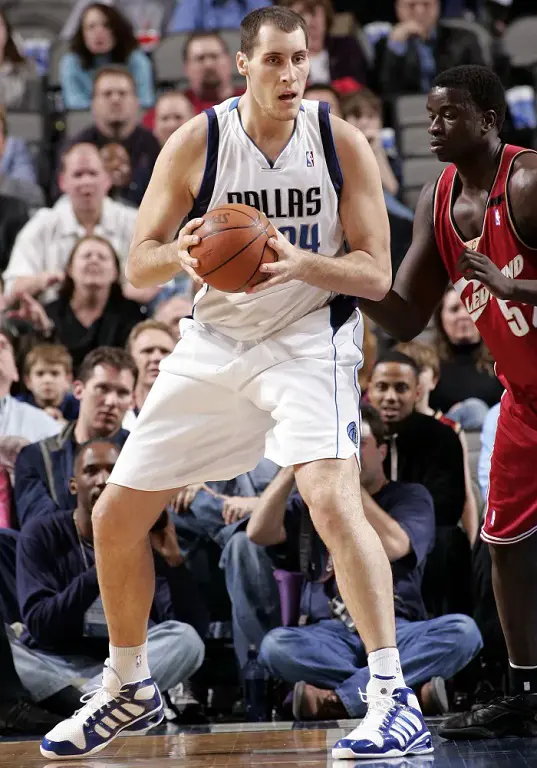 Pavel Podkolzin is a former Russian professional basketbal player.