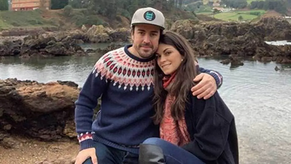 Fernando Alonso with his girlfriend, Linda Morselli.