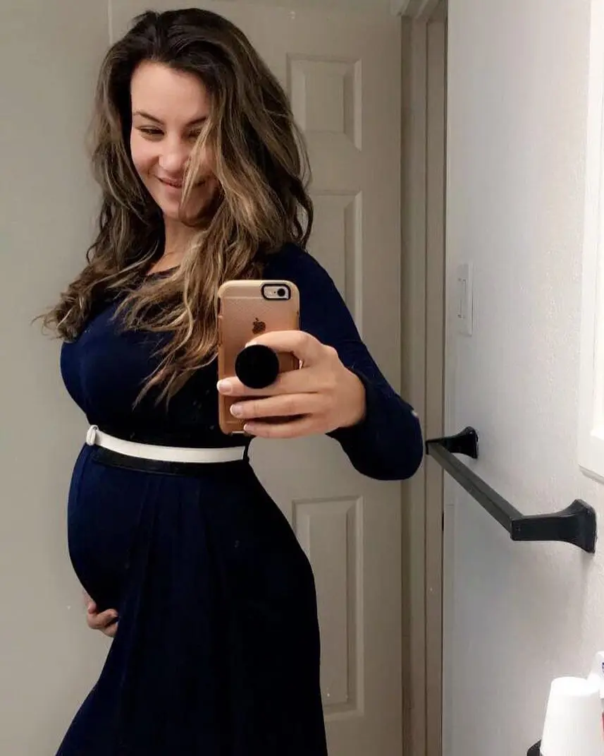 The lovely fighter shared her first baby bump picture in 2018