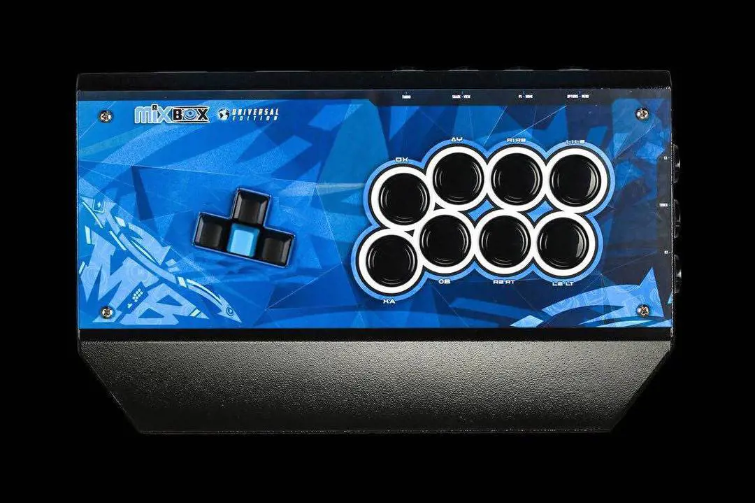 Mixbox includes multiple buttons and PC-type features