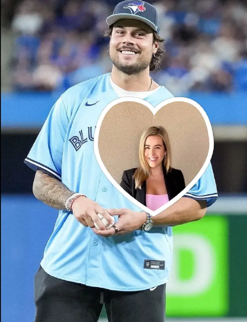 Auston has been dating his sweetheart Emily Ruttledge 