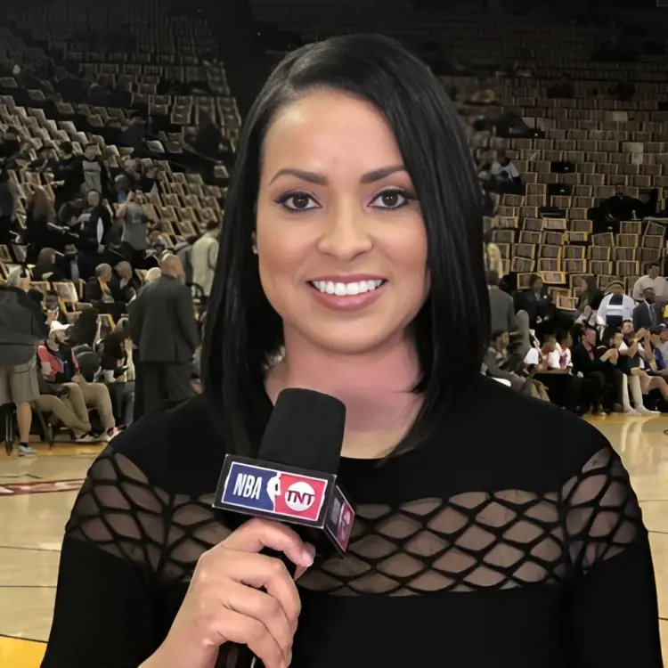 Stephanie also worked as a sideline reporter for TNT during 2006 and 2007 NBA playoffs. 