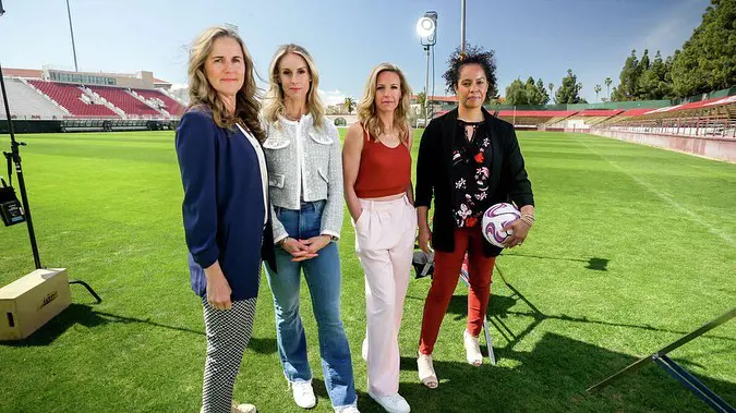 (Left to Right) Brandi Chastain, Leslie Osborne, Aly, and Danielle Slaton at NWSL to the Bay movement.