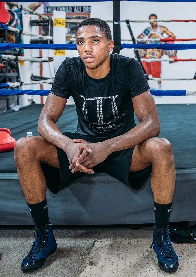 Leon Lawson III takes a break during his training in September 2018.