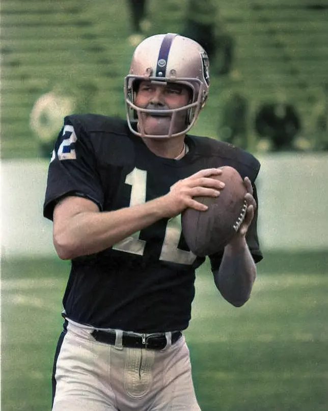 Ken Stabler in his first start for the Raiders against the Phillies in 1971