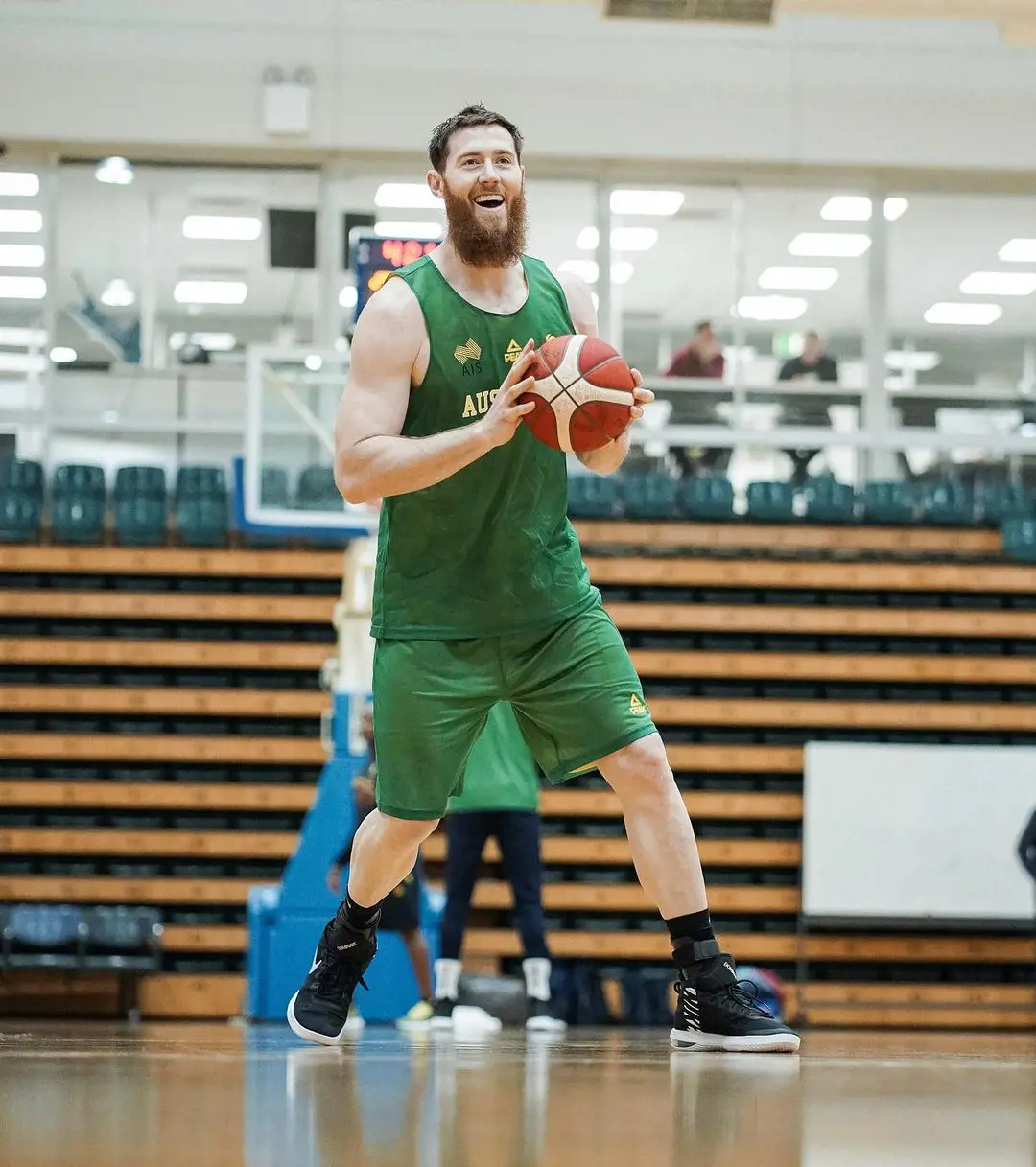 Aron playing for the Australian national team, the Boomers.