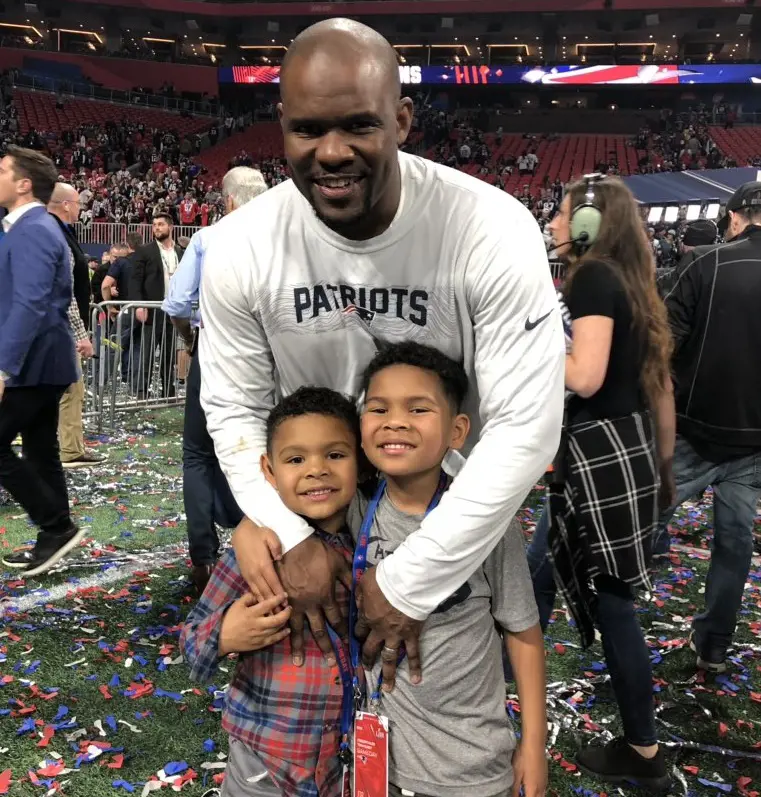 Brian enjoying with his two sons Maxwell and Miles after his farewell game for the Patriots in February 2019
