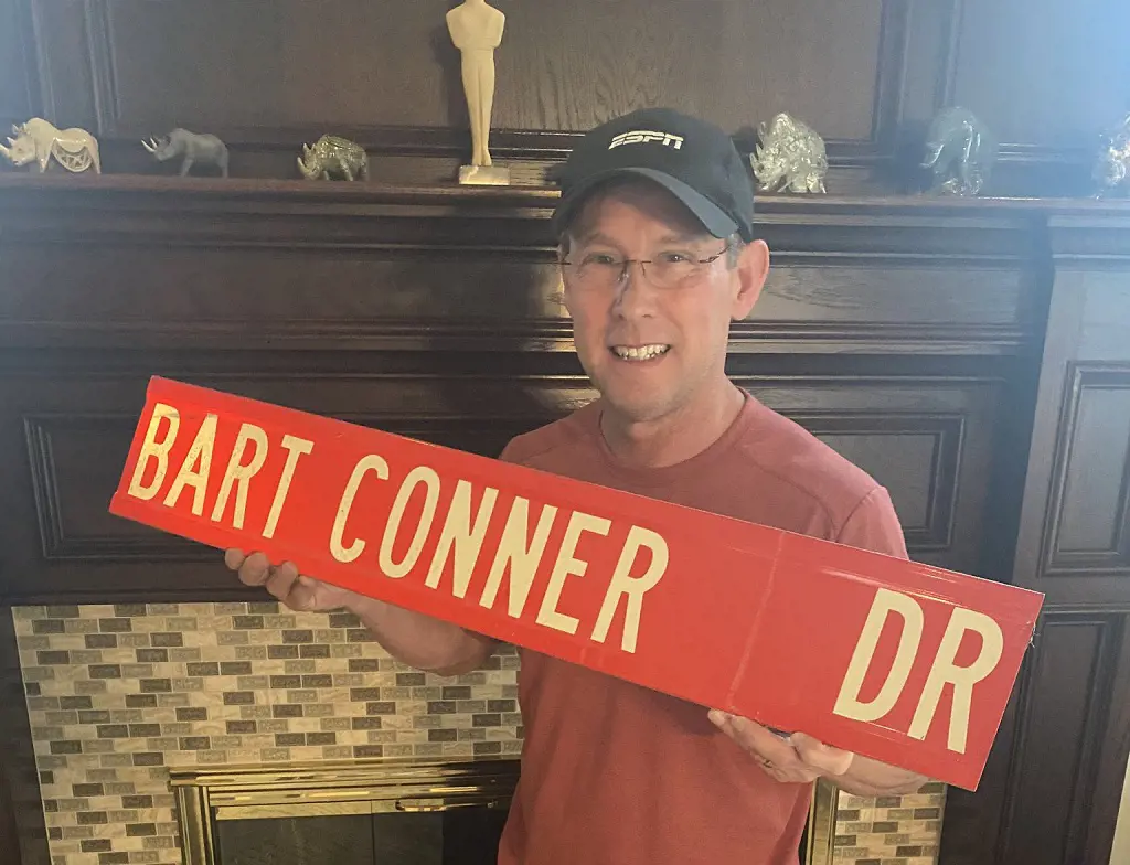 Bart shows his ESPN name board on March 2021 