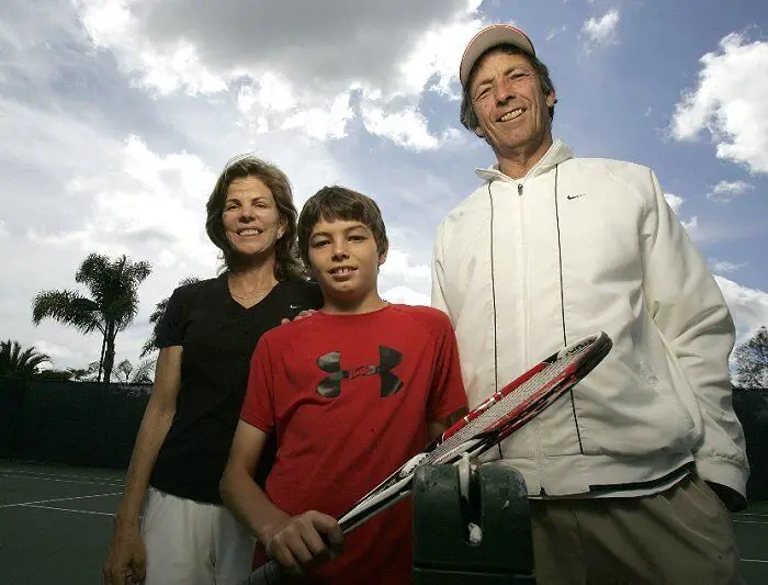 The Fritz couple with a 12-year-old Taylor in 2009 posing for a San Diego Tribune interview.
