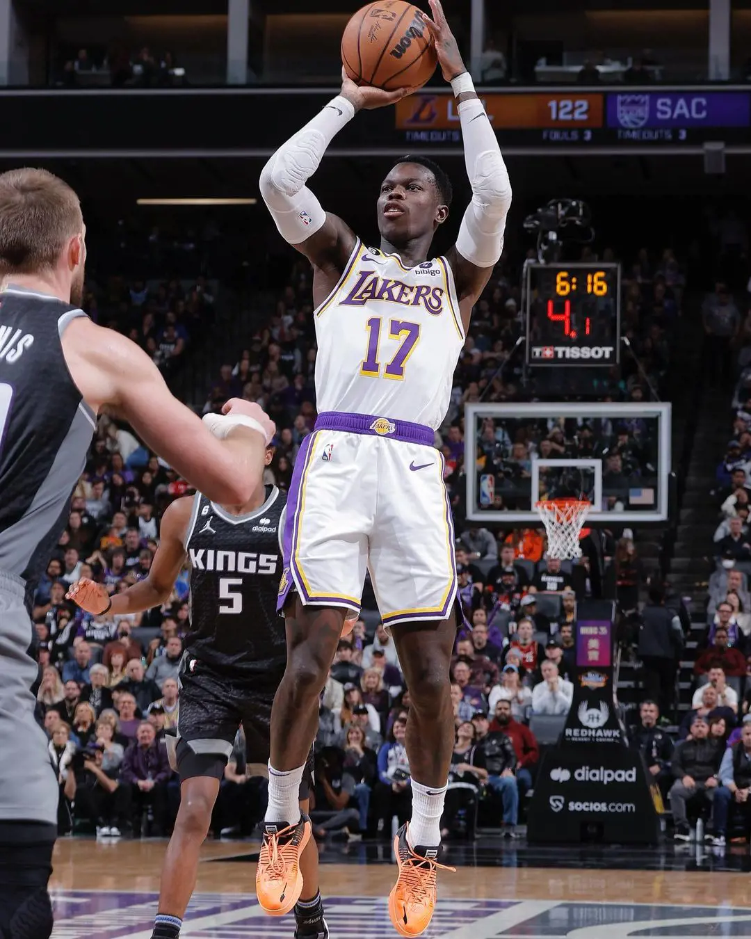 Dennis Schroder competing in the games against Sacramento Kings at Golden 1 Center Sacramento Kings on January 8, 2023.