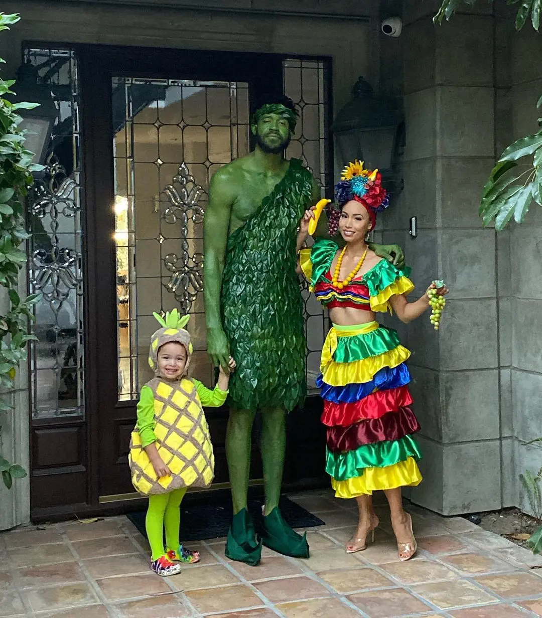 Jayale and Giselle wearing enronment theme costume for the Halloween party in October 2019. Jayale became Jolly Green Giant and Giselle wore Chiquita Banana outfit