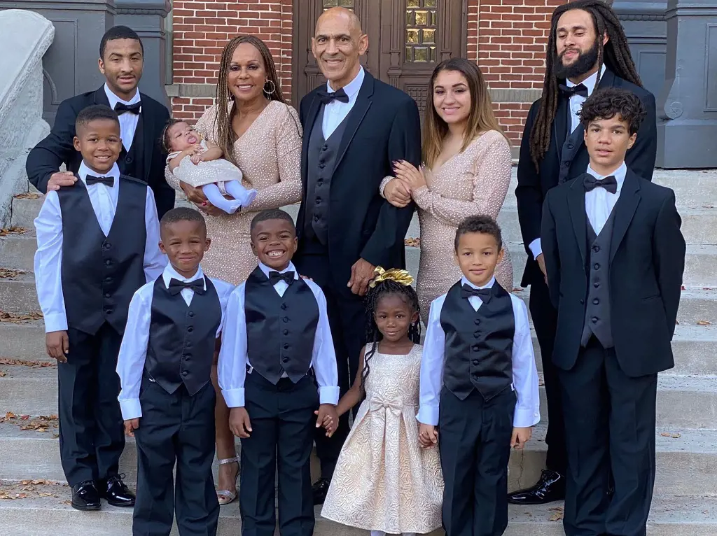 Tony Dungy Wife Lauren Harris And Their Family Of Ten
