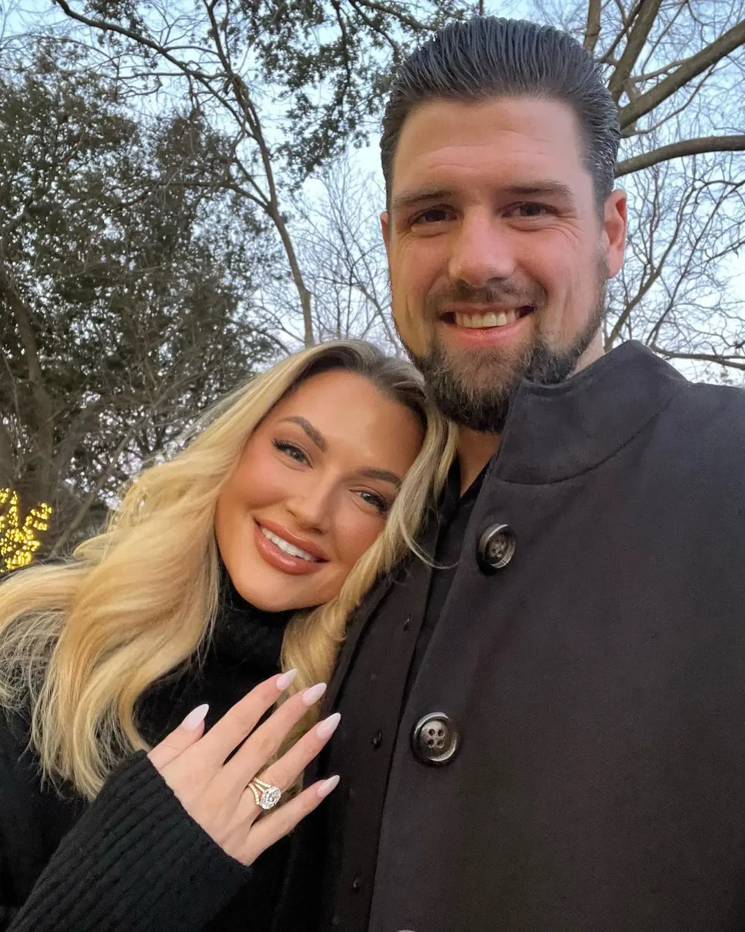 Jamie and Jessica are now engaged.
