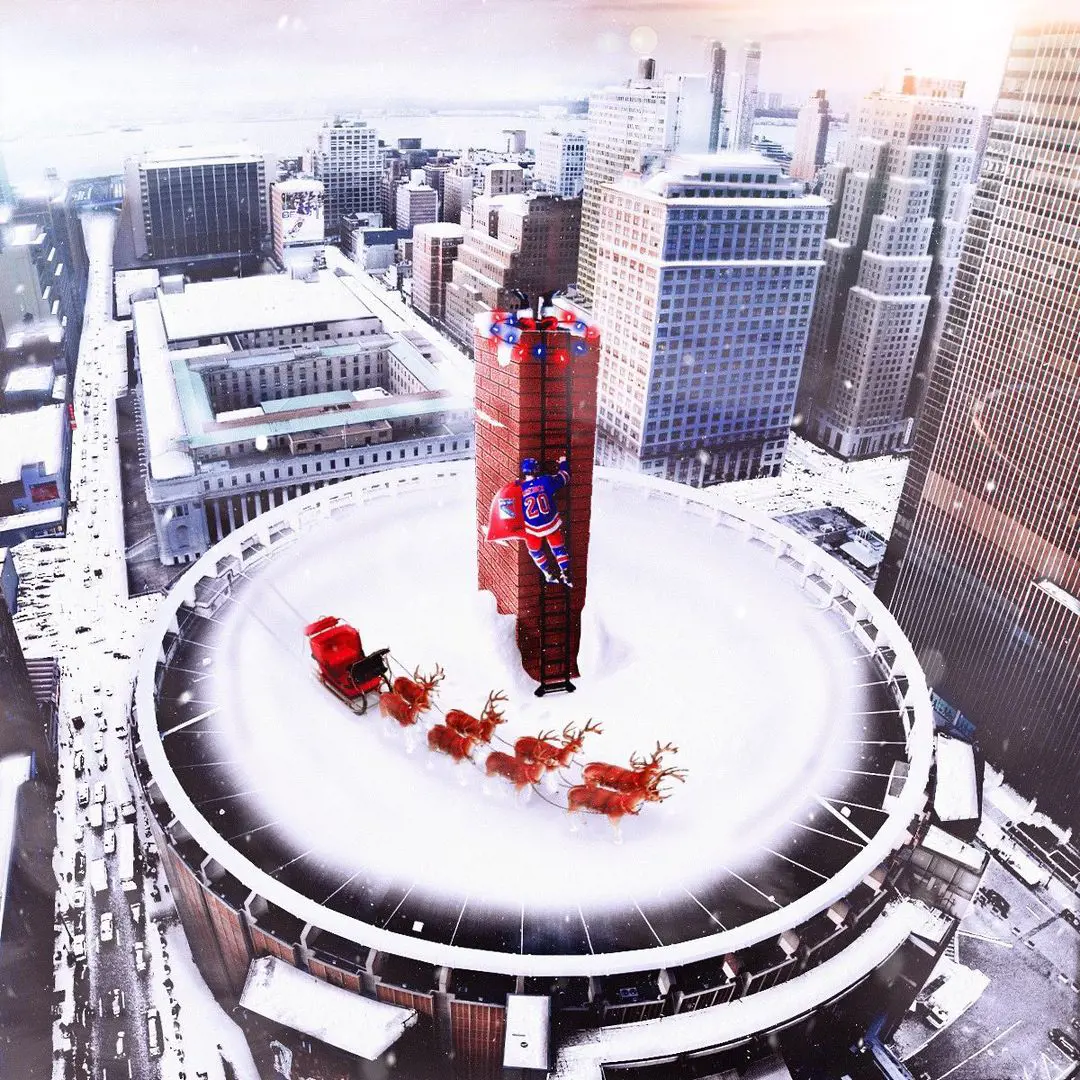 New York Rangers posted an iconic picture to wish their fans on Christmas.