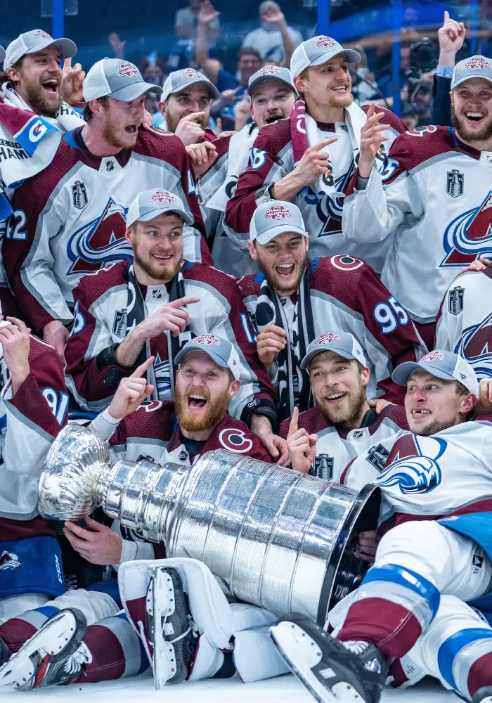 The Avalanche players immerse in the joy of winning the Cup.